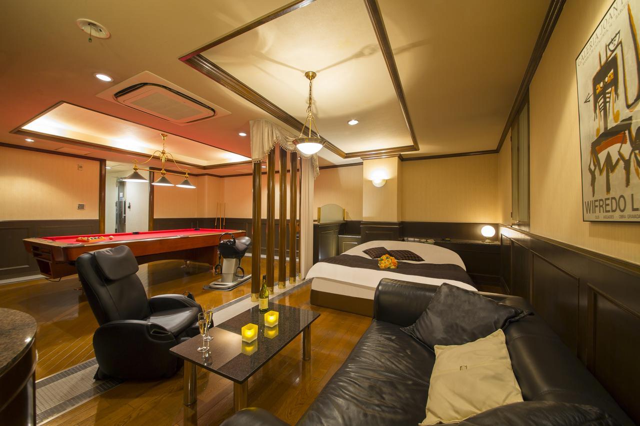 Towers Hotel - Adult Only - Ōsaka Extérieur photo